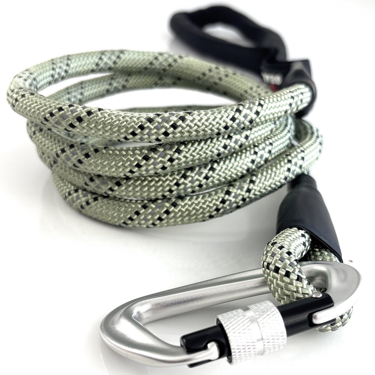 Heavy Duty Dog Leash with 1100LB Rated Locking Carabiner – 6FT Reflective Rope Leash for Large & Medium Dogs that Pull – Padded Handle