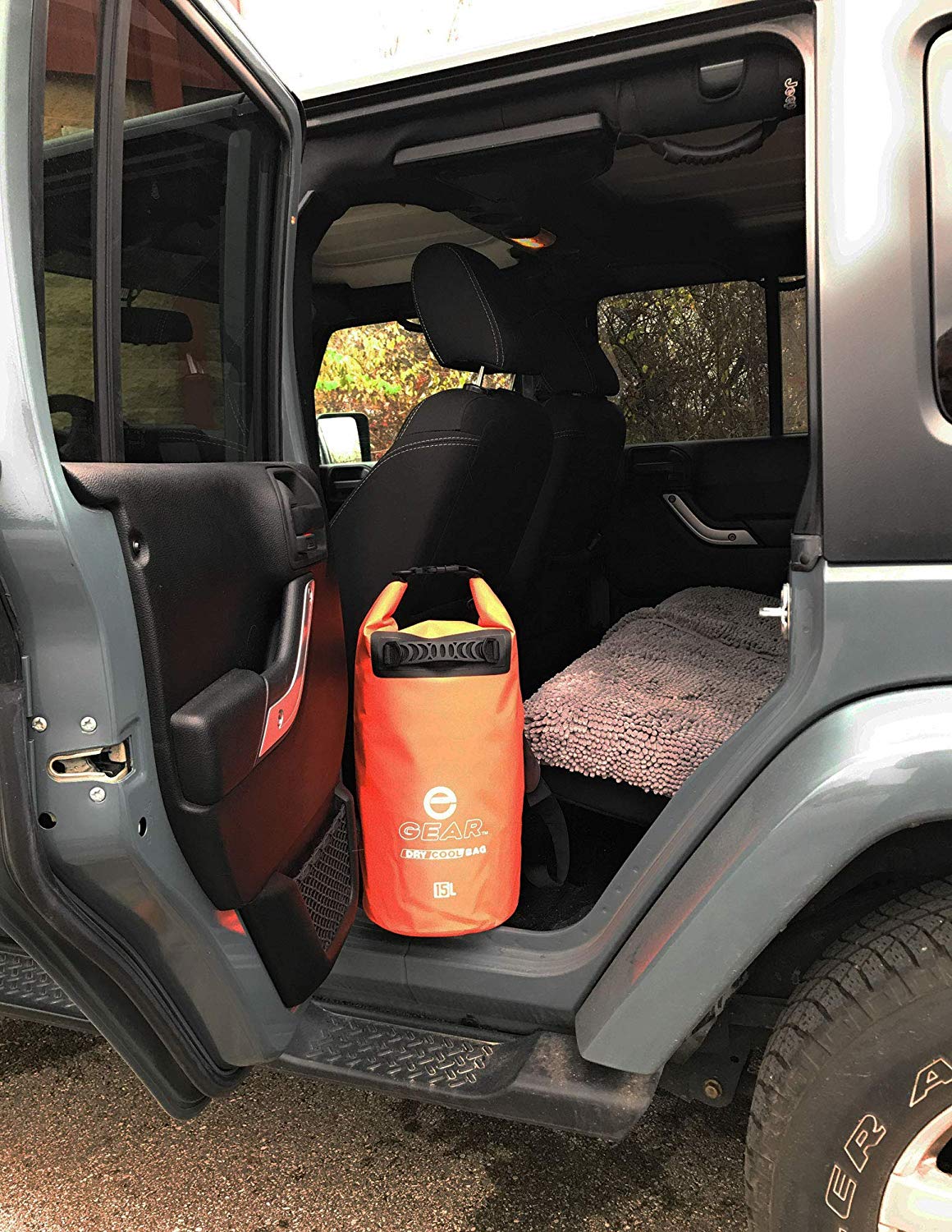 Dry Bag Cooler in Jeep